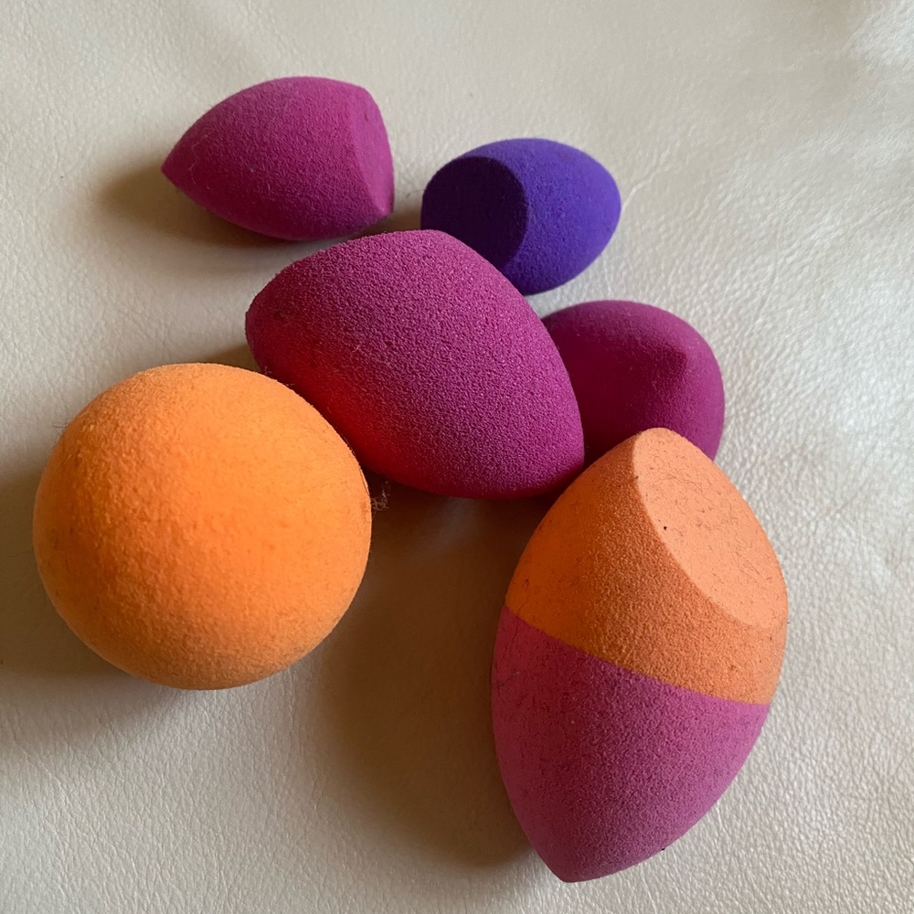 REAL TECHNIQUES BEAUTY BLENDERS